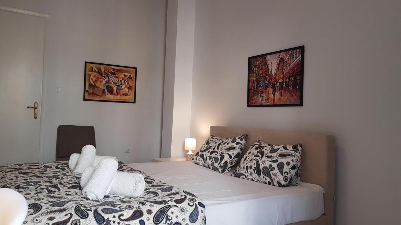Apartment Palette Chocolate - Center, 6 Bd, 3 Bath Athen